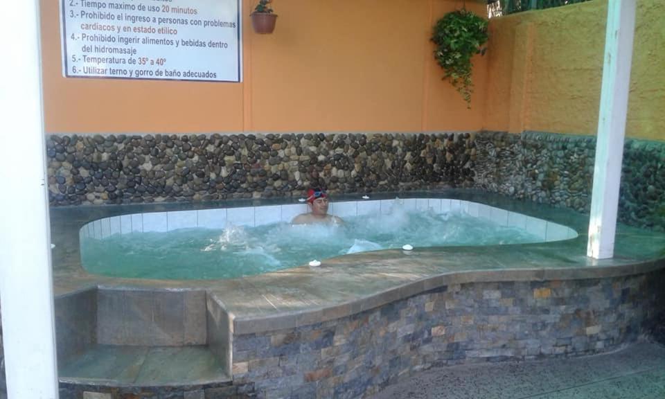 Hosteria La Chorrera Quito Exterior foto